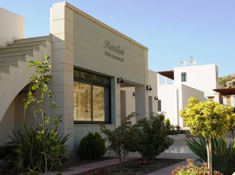 פלאסרנה Roubini Apartments מראה חיצוני תמונה